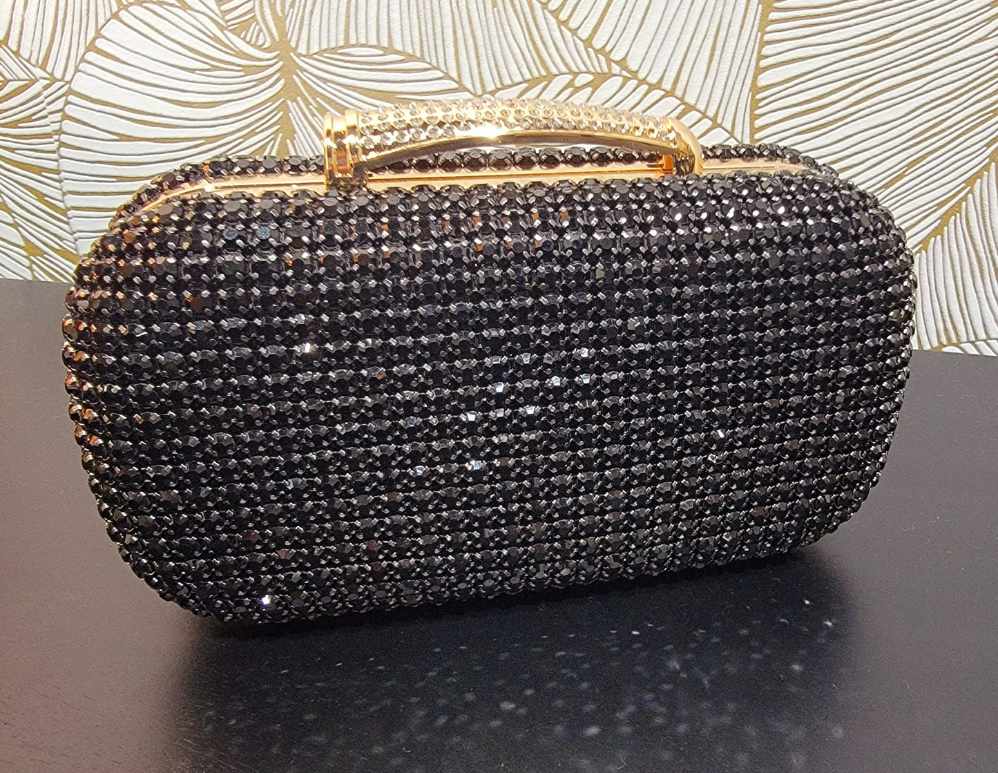 CHIC CLUTCH BLACK