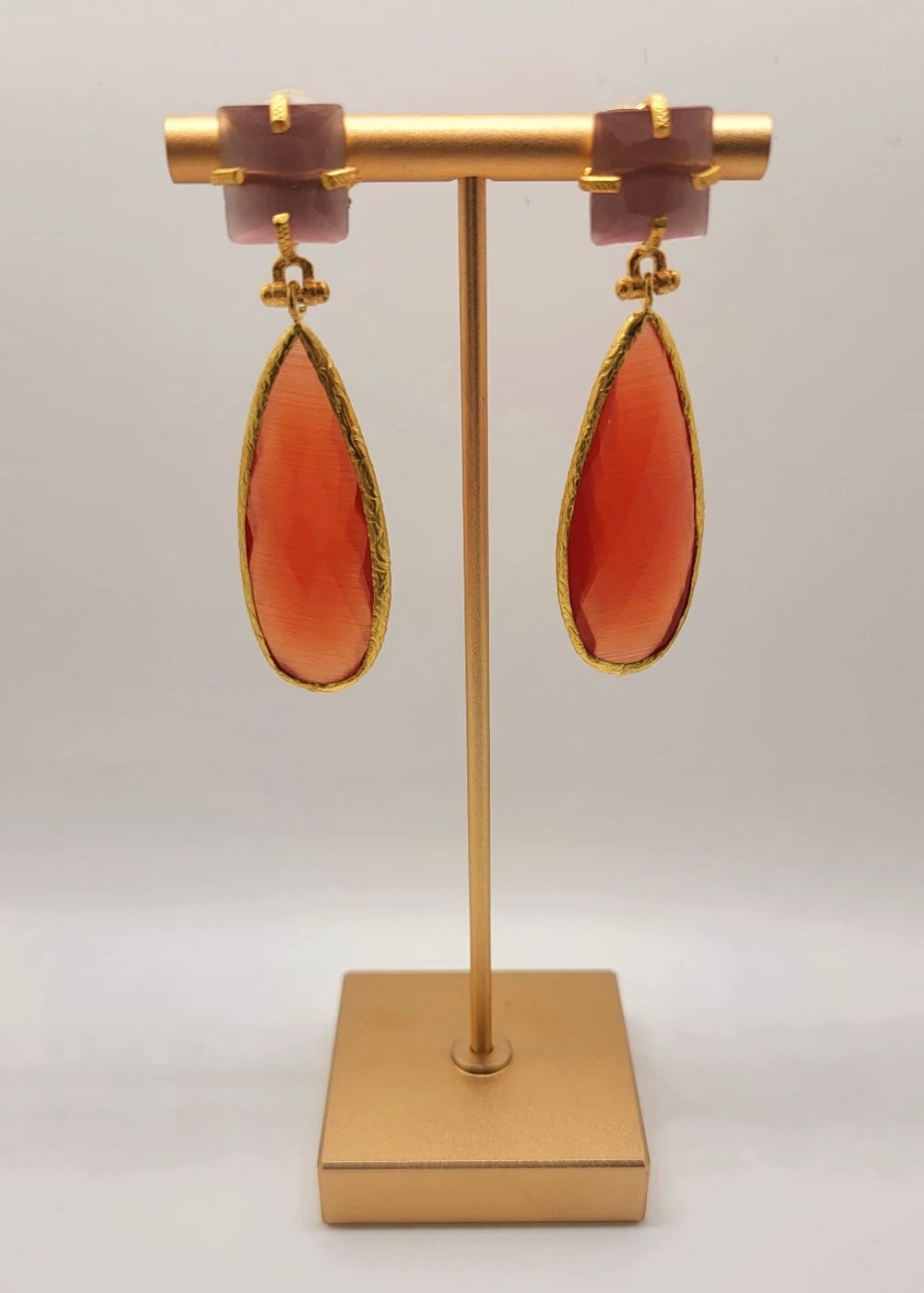 ARETES ELIF
