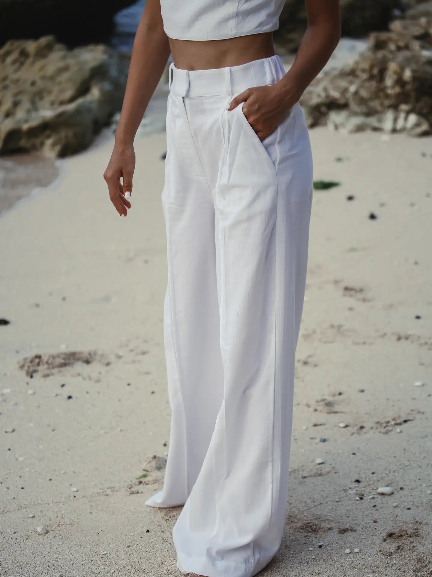 RESORT WHITE PANTS